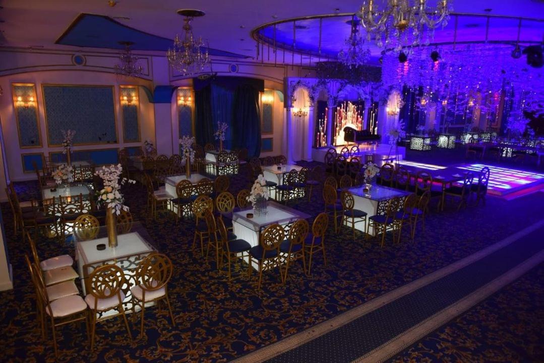 New Siesta & Hotel *